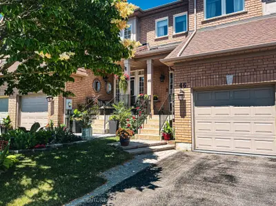 46 Blacksmith Lane, Whitby, On L1p 1n1