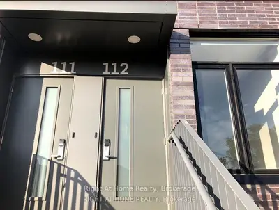 Condo Townhouse in Oshawa