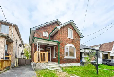 Detached in Oshawa