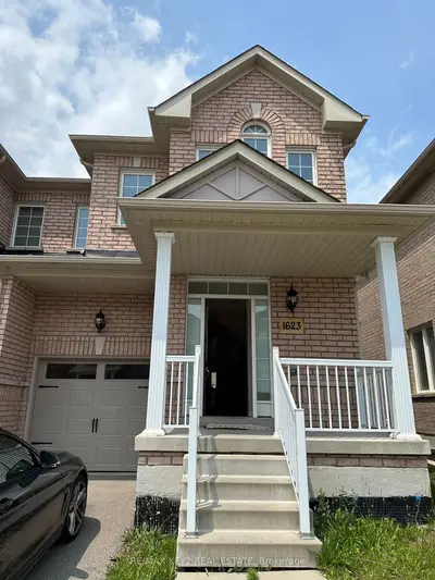 Semi-Detached in Pickering