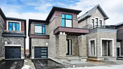Detached in Pickering