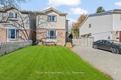 272 Phillip Murray Avenue N, Oshawa, On L1j 1g9