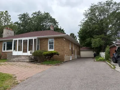 Detached in Toronto