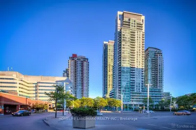 Condo Apartment in Toronto