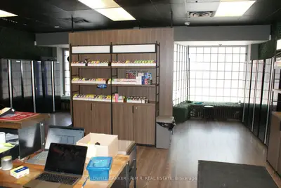 14 Ontario Street, Oshawa, On L1g 4y5