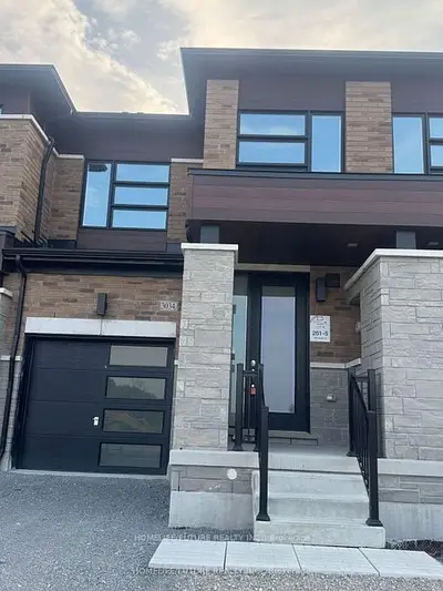 Att/Row/Townhouse in Pickering