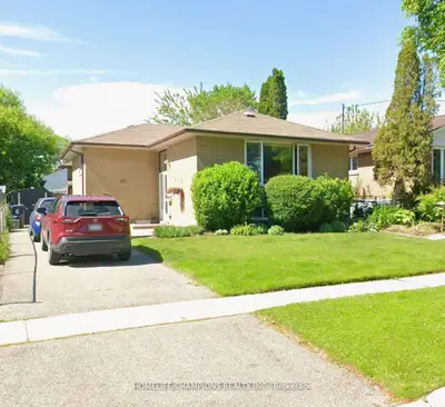 Detached in Toronto