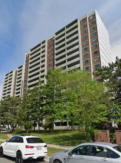 Condo Apartment in Toronto