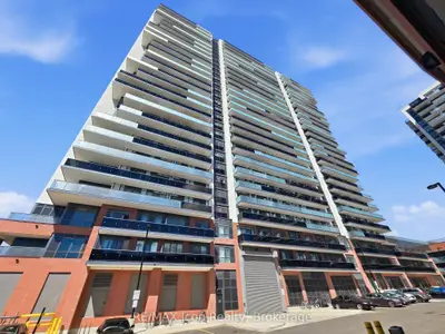 Condo Apartment in Oshawa