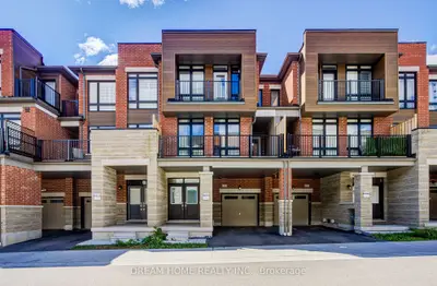 Att/Row/Townhouse in Ajax