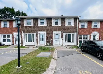 Condo Townhouse in Toronto