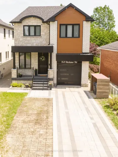 75a Kitchener Road, Toronto, On M1e 2x6