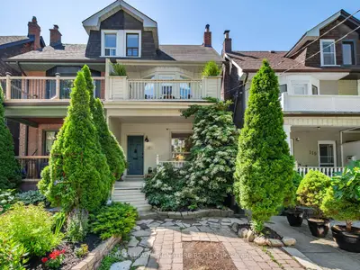 Semi-Detached in Toronto