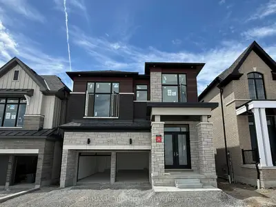 Detached in Pickering