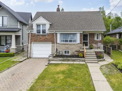 Detached in Toronto