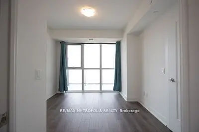 Condo Apartment in Oshawa