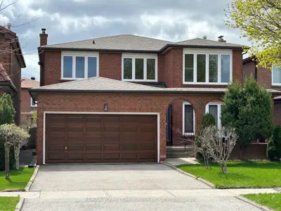Detached in Toronto