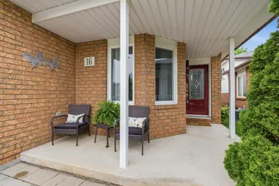 16 John Walter Crescent, Clarington, On L1e 2w6