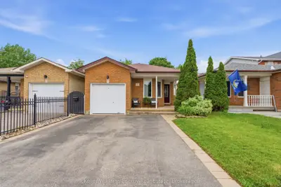 Detached in Clarington