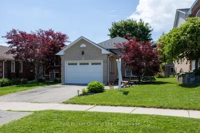 Detached in Clarington
