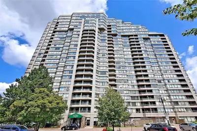168 Bonis Avenue 2106, Toronto, On M1t 3v6