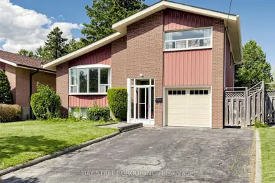 Detached in Toronto