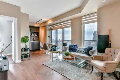 Condo Apartment in Toronto