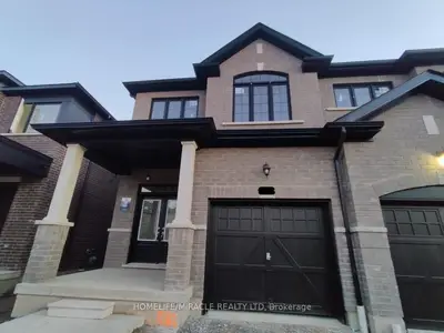 Semi-Detached in Whitby