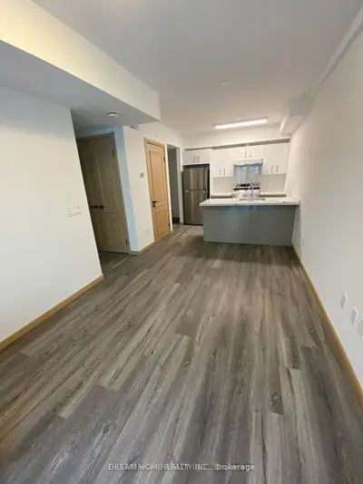 Condo Townhouse in Toronto