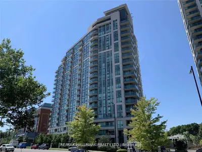 Condo Apartment in Toronto