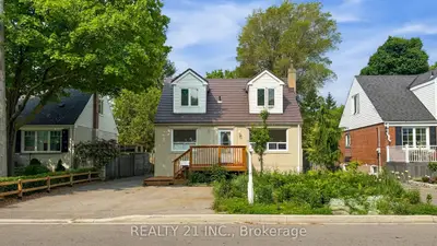 98 Natal Avenue, Toronto, On M1n 3v6