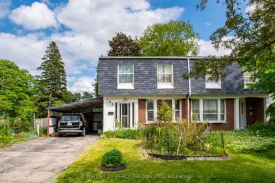 Semi-Detached in Toronto