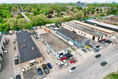 90 Crockford Boulevard, Toronto, On M1r 3c3