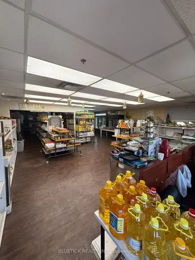963 Brock Road 14, Pickering, On M1p 2b8