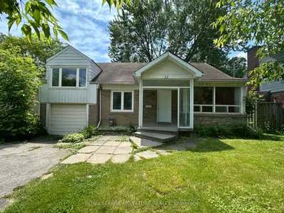 Detached in Toronto