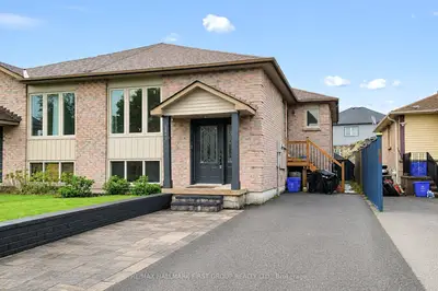 Semi-Detached in Oshawa