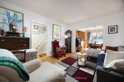 69 Hertle Avenue, Toronto, On M4l 2t3