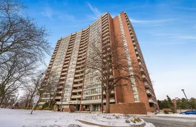 Condo Apartment in Toronto
