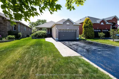 Detached in Clarington