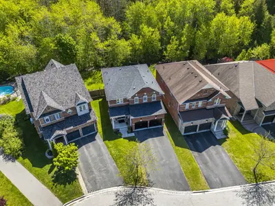 64 Florence Drive, Whitby, On L1r 0k3