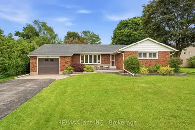 Detached in Clarington