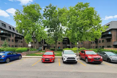43 Taunton Road E 36, Oshawa, On L1g 3t6