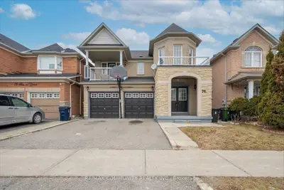 Detached in Toronto