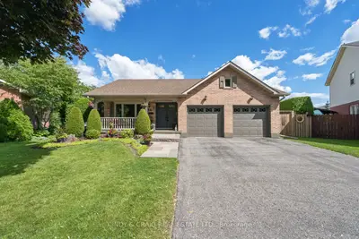 Detached in Clarington