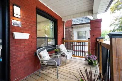 898 Greenwood Avenue, Toronto, On M4j 4b8
