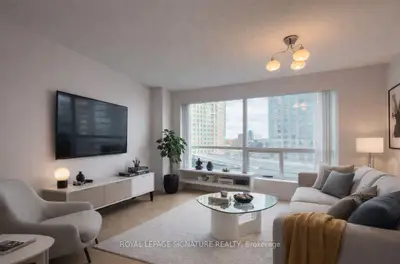 Condo Apartment in Toronto