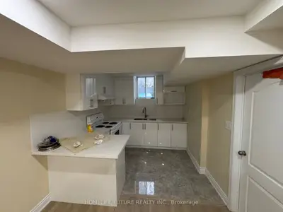 236 Mclevin Avenue Bsmt, Toronto, On M1b 6c3