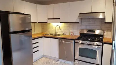 928 Broadview Avenue, Toronto, On M4k 2r1