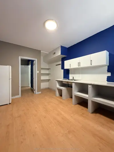 231 Broadview Avenue, Toronto, On M4m 2g3