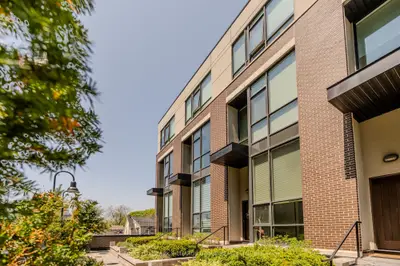 Condo Townhouse in Toronto